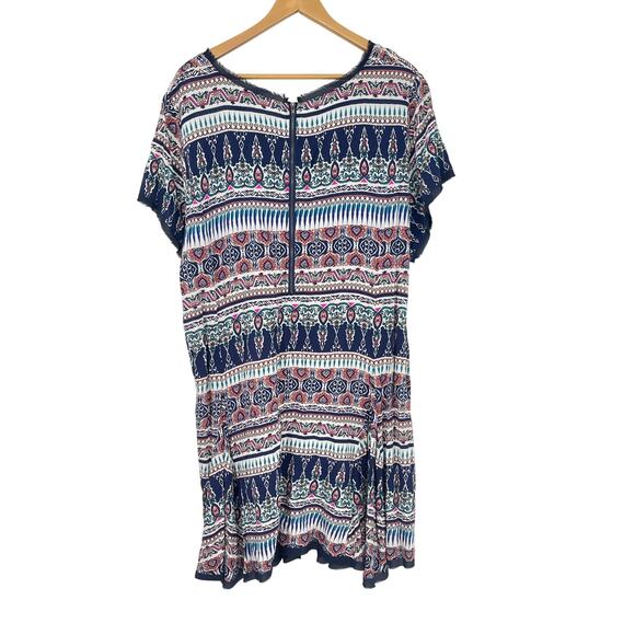 Torrid Short Sleeve Challis Tapestry Midi Dress Size 4 Flowy Feminine - Picture 3 of 5